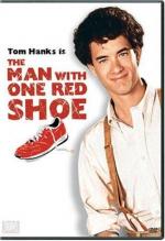Фото Человек в одном красном ботинке