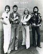Удивительное путешествие: История группы The Who: 363x449 / 45 Кб