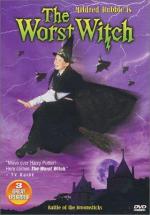 "The Worst Witch": 332x475 / 41 Кб