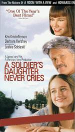 Дочь солдата никогда не плачет: 271x475 / 37 Кб