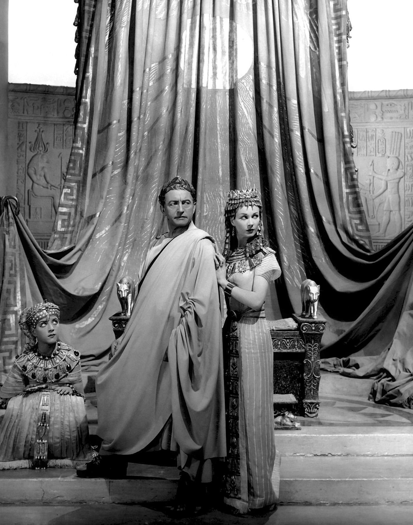 Фото - Цезарь и Клеопатра: 1418x1800 / 308.73 Кб