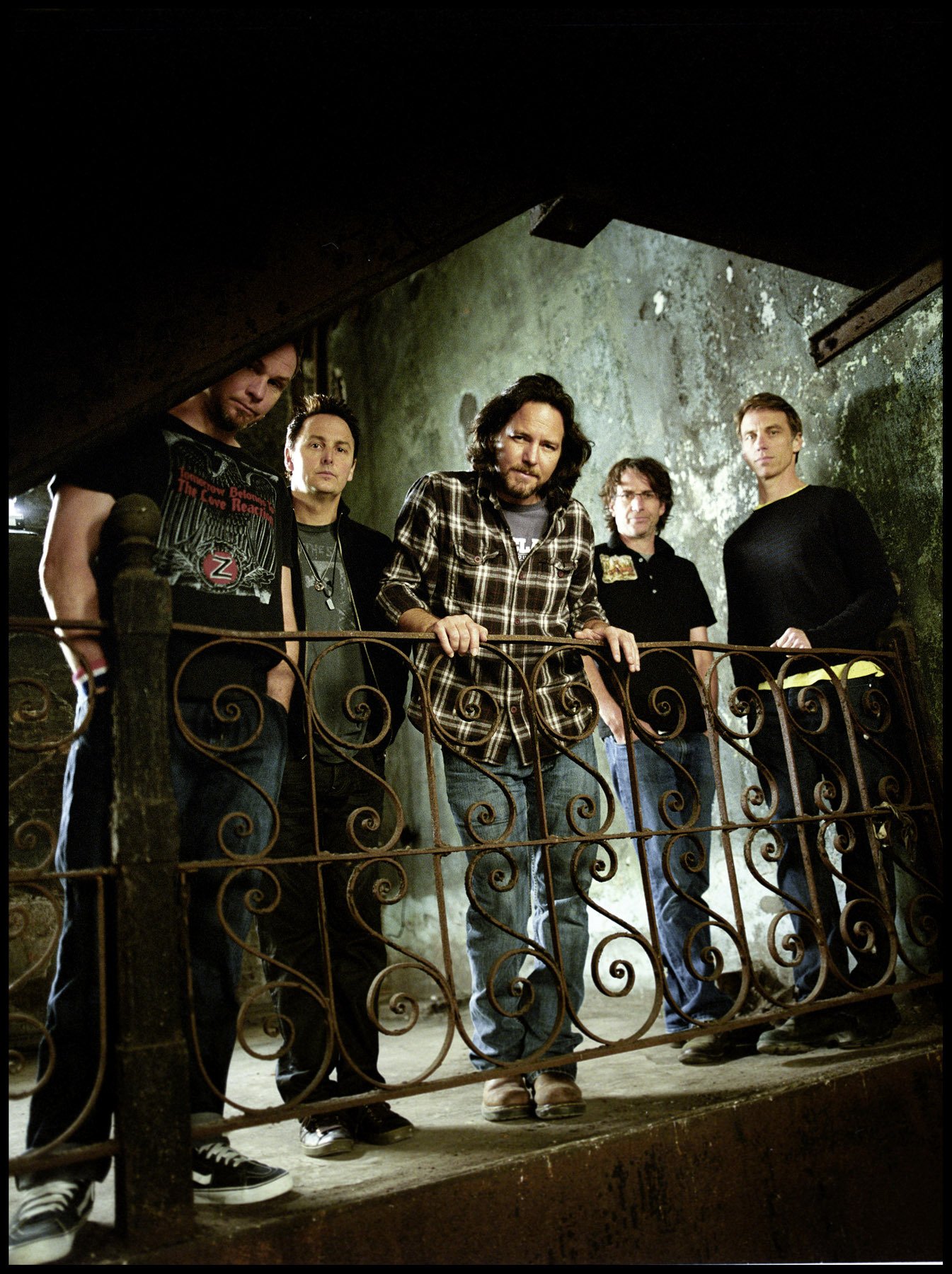 Фото - Pearl Jam Twenty: 1345x1800 / 440 Кб