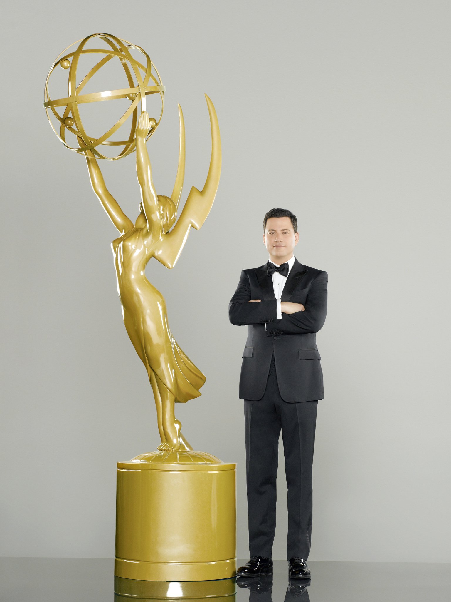 Фото - The 64th Primetime Emmy Awards: 1536x2048 / 233 Кб