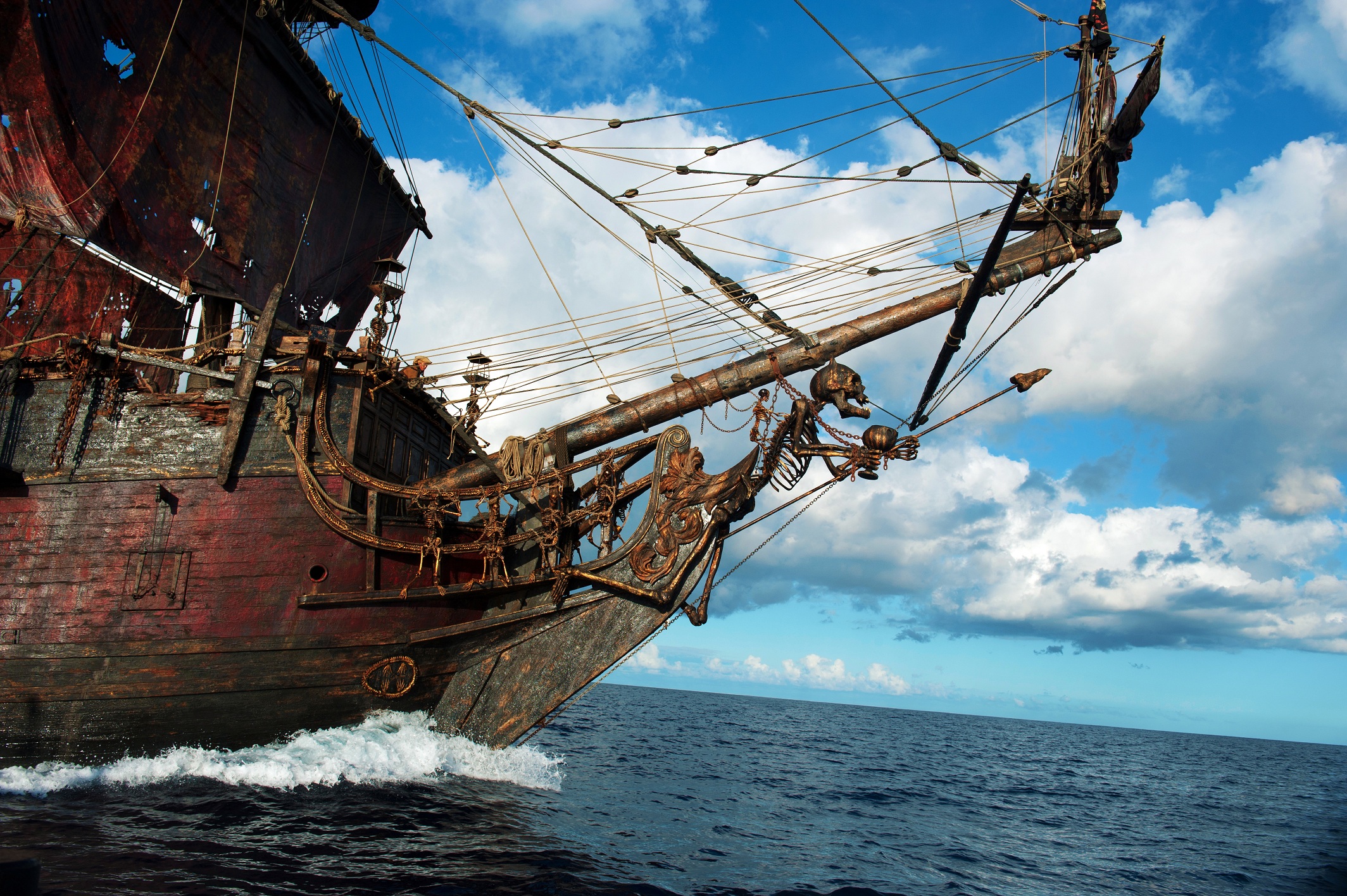 Фото - Пираты Карибского моря: На странных берегах: 2128x1416 / 1279.31 Кб