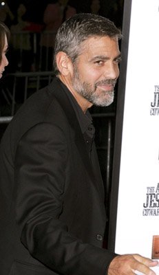 Фото - Джордж Клуни: 231x400 / 16 Кб
