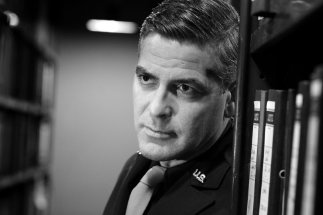 Фото - Джордж Клуни: 323x215 / 13 Кб