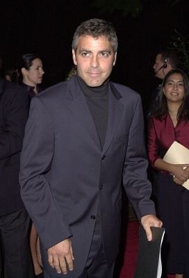Фото - Джордж Клуни: 272x400 / 16 Кб