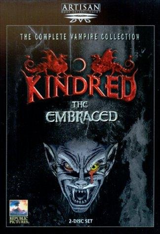 Фото - "Kindred: The Embraced": 324x475 / 41 Кб