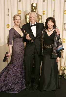 Фото - 78-я церемония вручения премии «Оскар»: 271x400 / 27 Кб