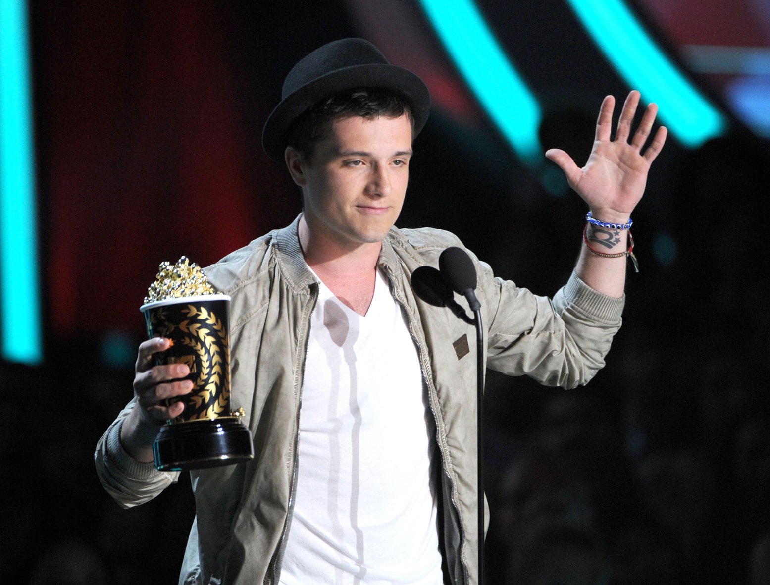 Фото - 2012 MTV Movie Awards: 1555x1181 / 251 Кб